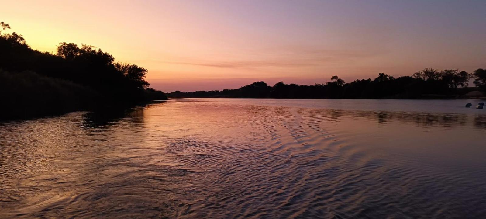Hippo Retreat & Tiger Fishing קומאטיפורט מראה חיצוני תמונה